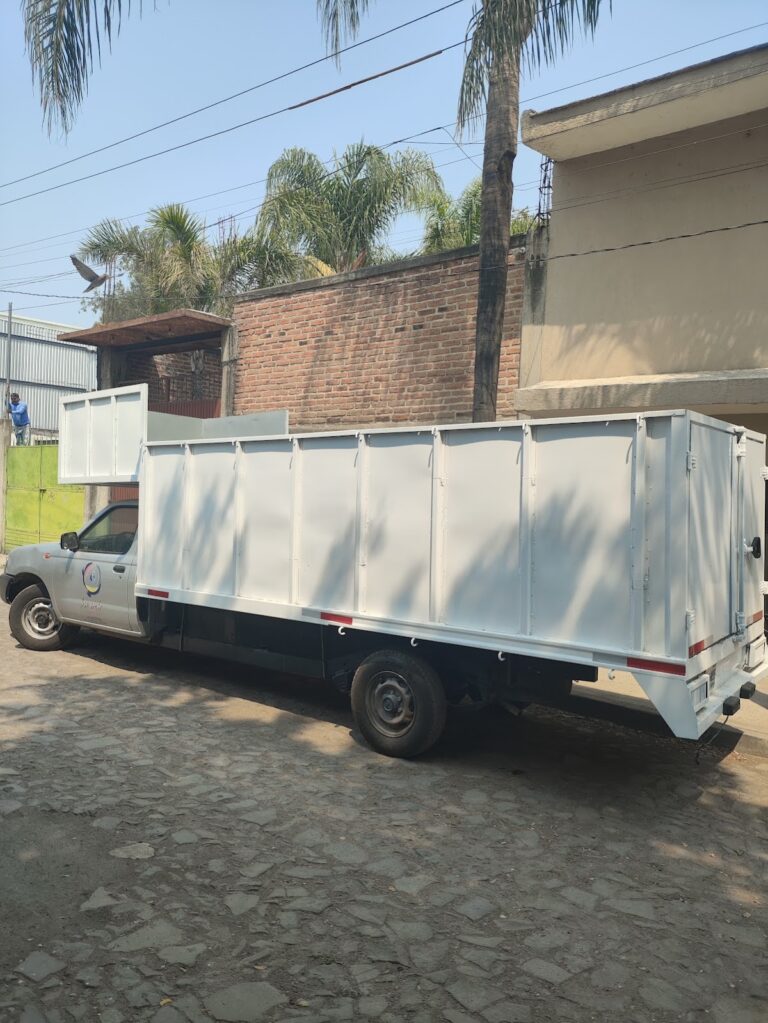 10265 yo lo llevo yo lo traigo fletes y mudanzas 768x1023