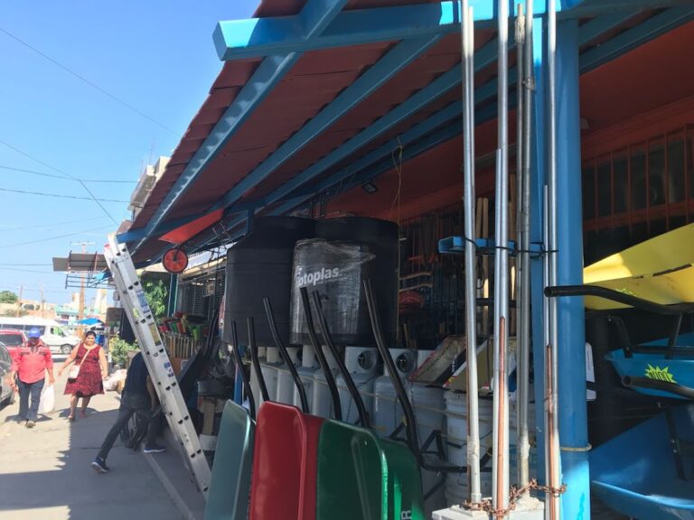 10565 ferreteria y plomeria el dorado 768x576