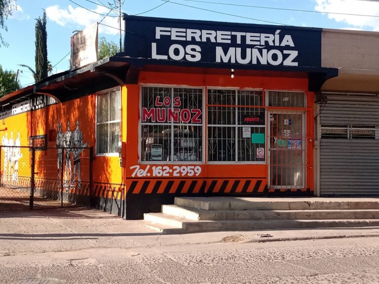 10924 ferreteria y plomeria vam 768x576