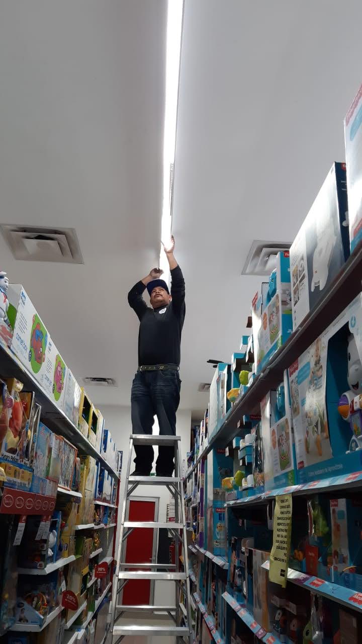 1117 fontanero y electricista