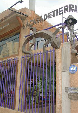 11236 la casa de tierra