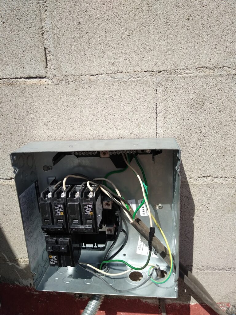 1138 electricistas de mexicali 768x1024