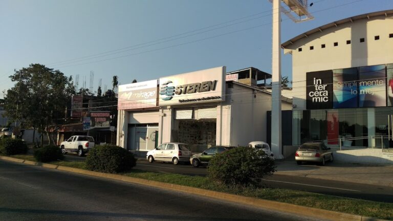 11714 steren zihuatanejo 768x432