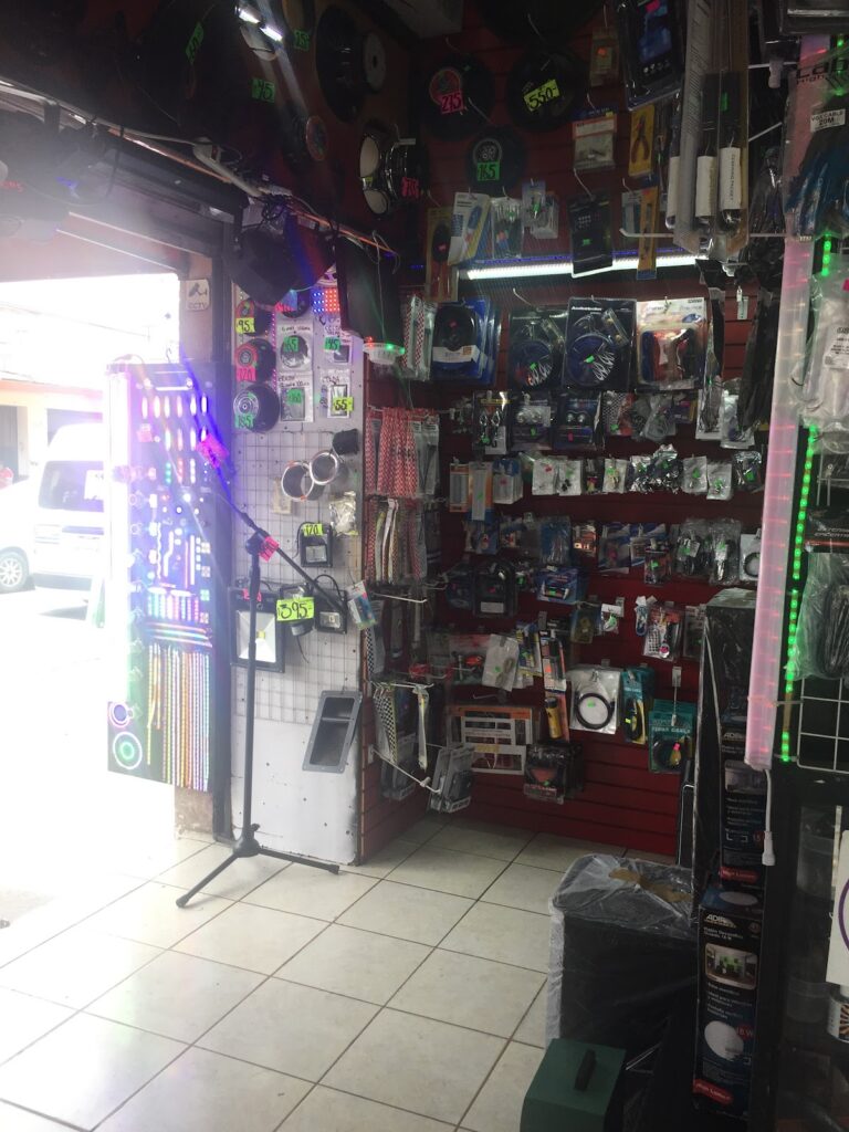 11771 casa electronica ayala 768x1024