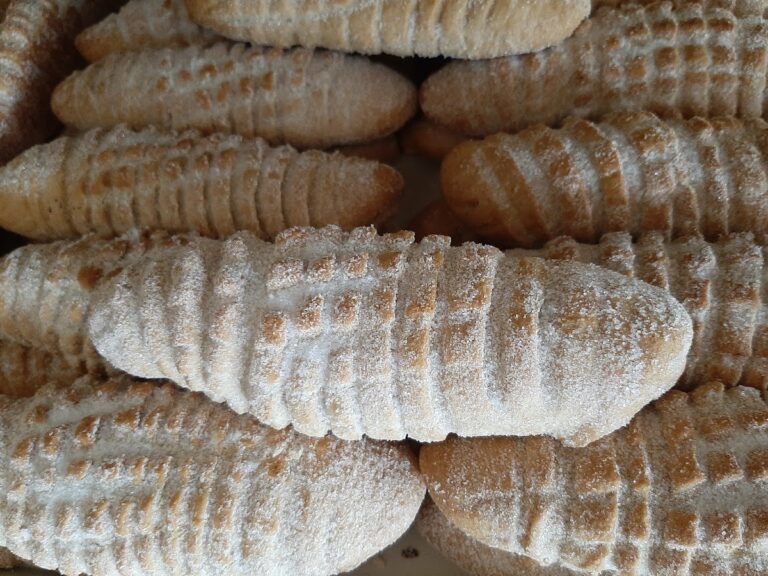 12201 panaderia ma. cristina 768x576