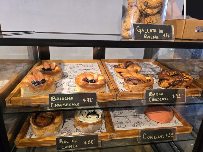 12413 amor y pan 768x576