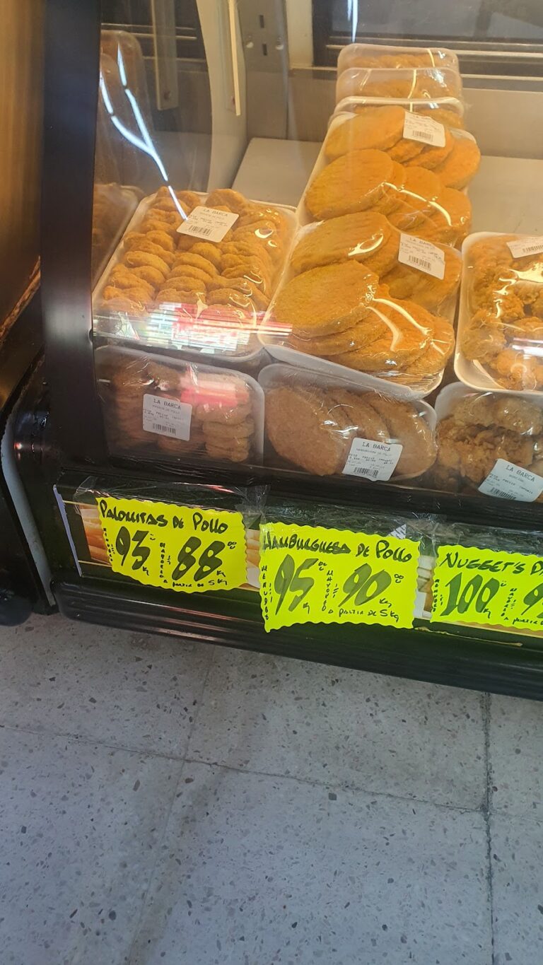 12793 la barca super carniceria 768x1365