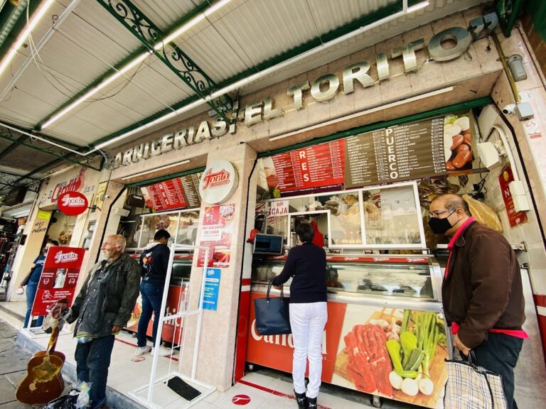 12859 carniceria el torito 768x576