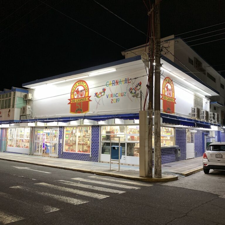 13030 super mercado de carnes 768x768