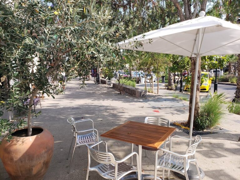 13127 cafe dona nena 768x576