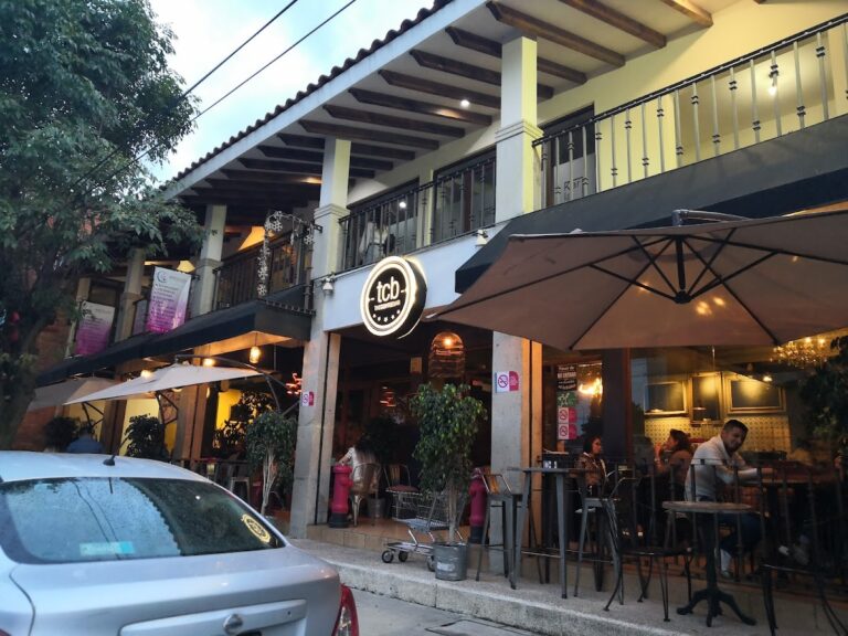 13297 the coffee bar 768x576