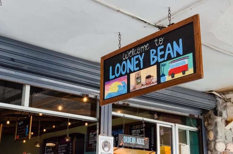 13488 looney bean coffee olas altas 768x508