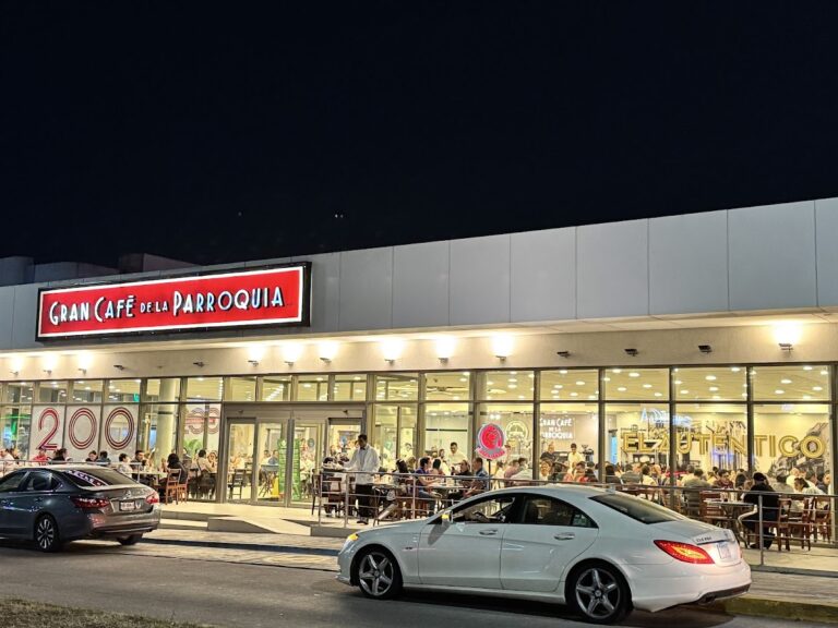 13562 gran cafe de la parroquia 200 anos 768x576