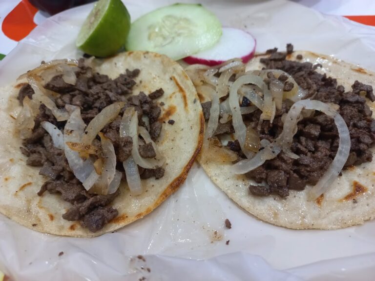 13576 taqueria san marcos 768x576