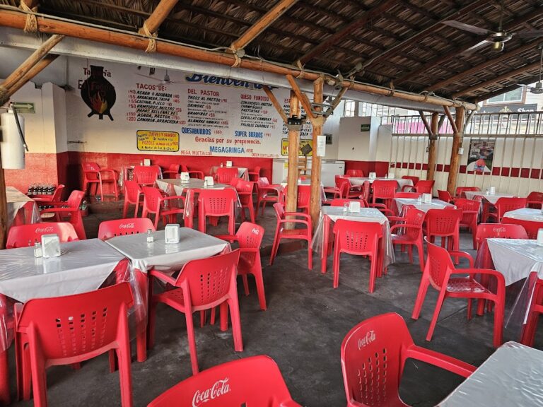 13616 taqueria el fogon 768x576