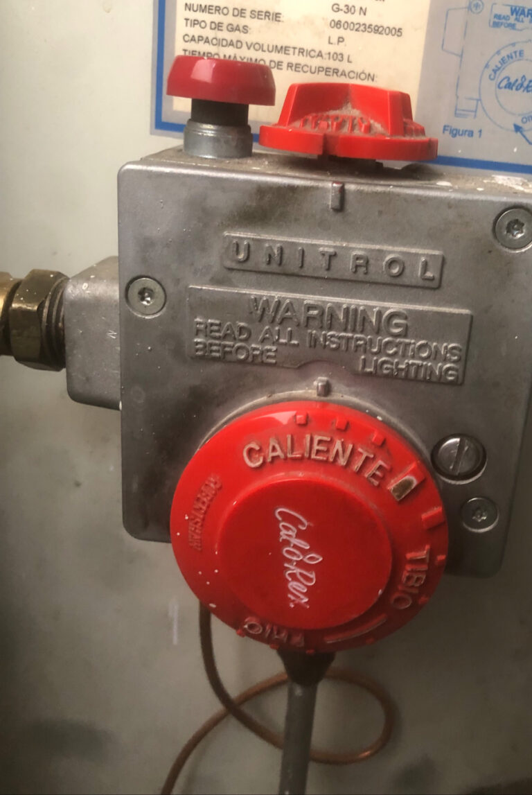 1366 plomeria y electricidad 24 hrs 768x1147