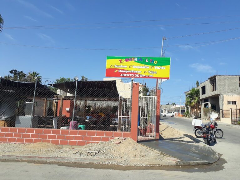 13702 taqueria el tio 768x576