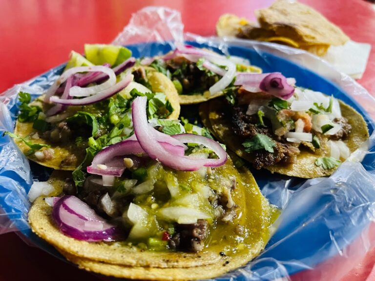 13728 tacos el amigo 768x576