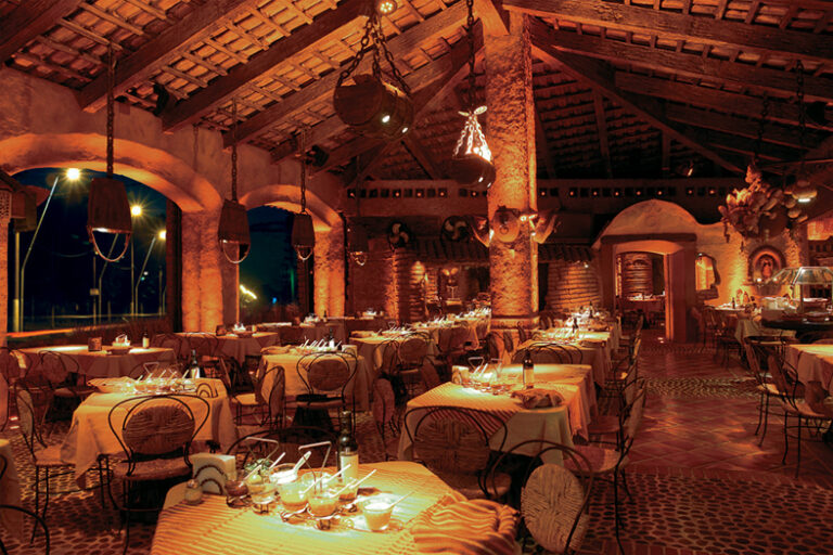 13780 taqueiros 768x512