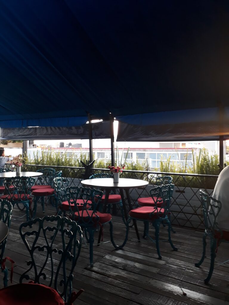 13840 chango restaurante 768x1024