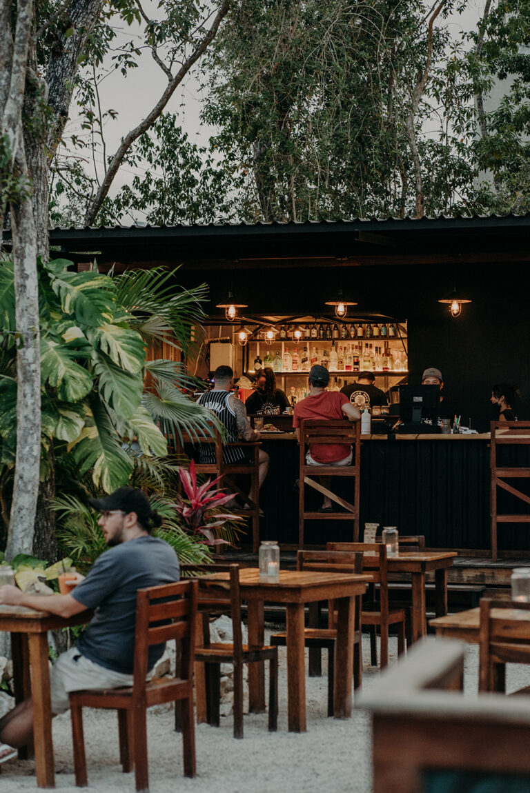 13948 la taqueria · ᴘɪɴᴄʜᴇꜱ ᴛᴀᴄᴏꜱ ꜱʜᴏᴘ 768x1150