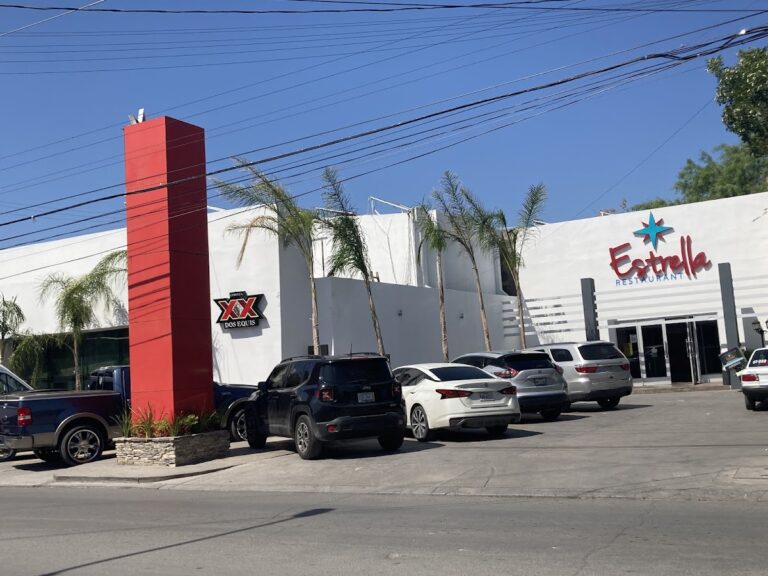 14206 la estrella restaurante 768x576