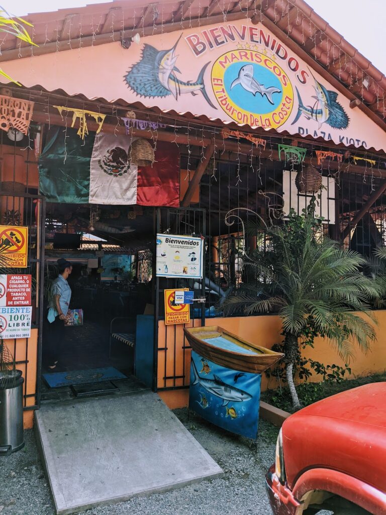 14290 mariscos el tiburon de la costa 768x1024