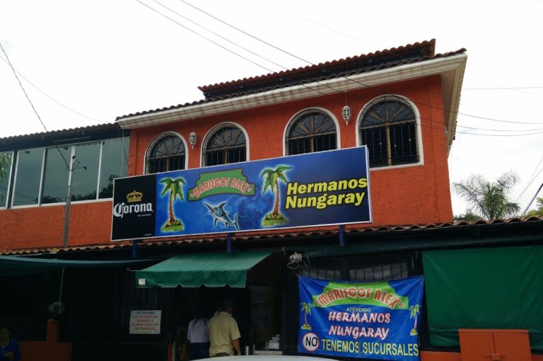 14330 mariscos alex 768x510