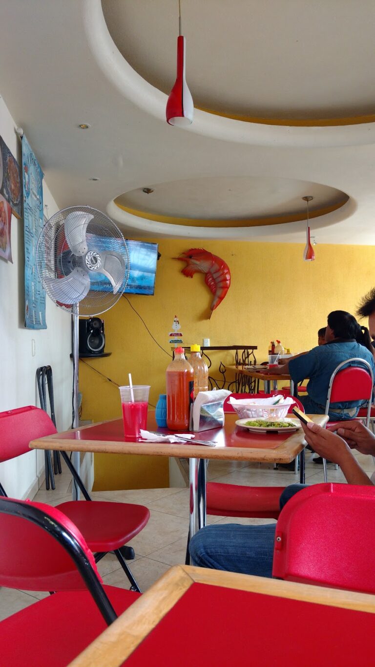 14364 mariscos el pescador 768x1365