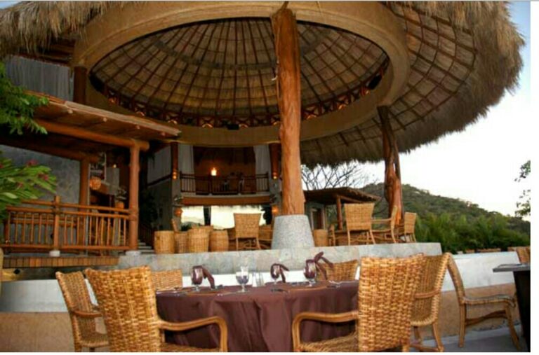 14758 zibu acapulco 768x507