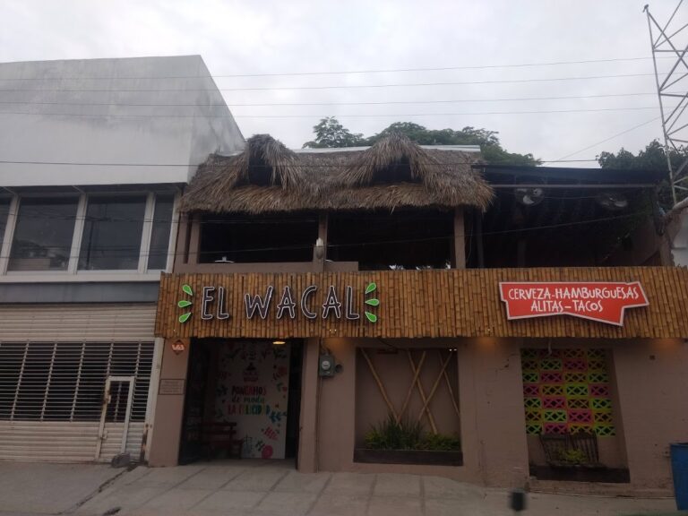 14938 restaurante bar el wacal 768x576