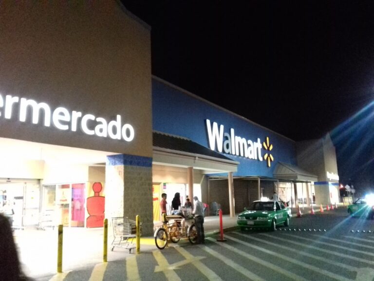 15216 walmart irapuato 768x576