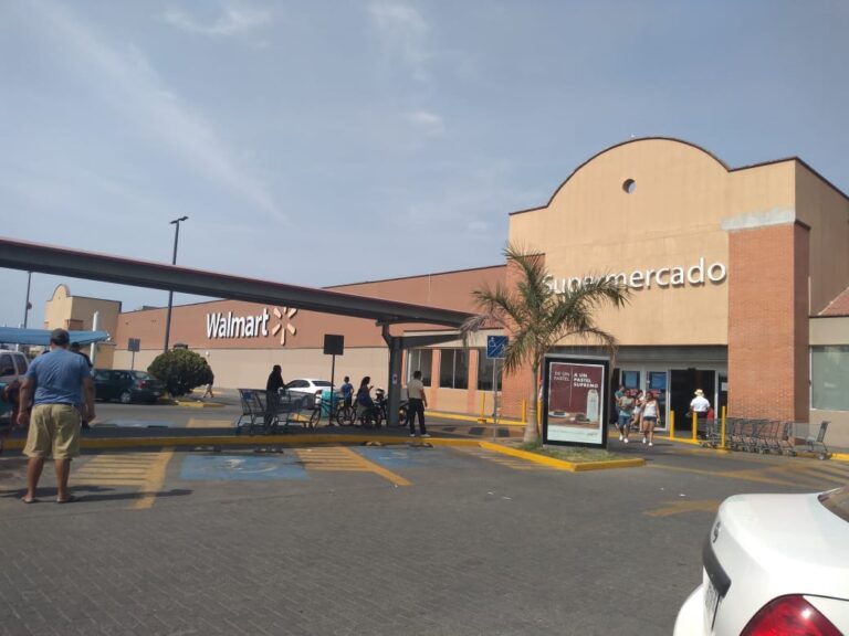 15262 walmart pitillal 768x576