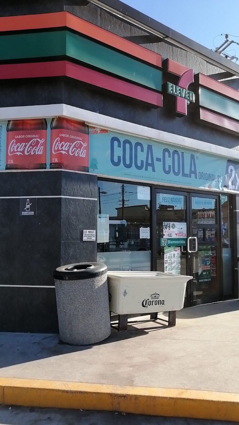 15595 7 eleven 768x1365