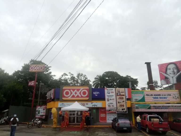 15713 oxxo cantarranas 768x576