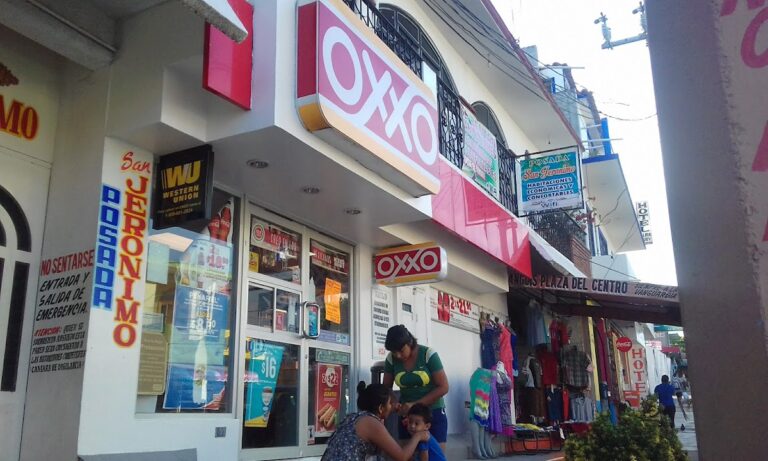 15871 oxxo puerto escondido 768x461
