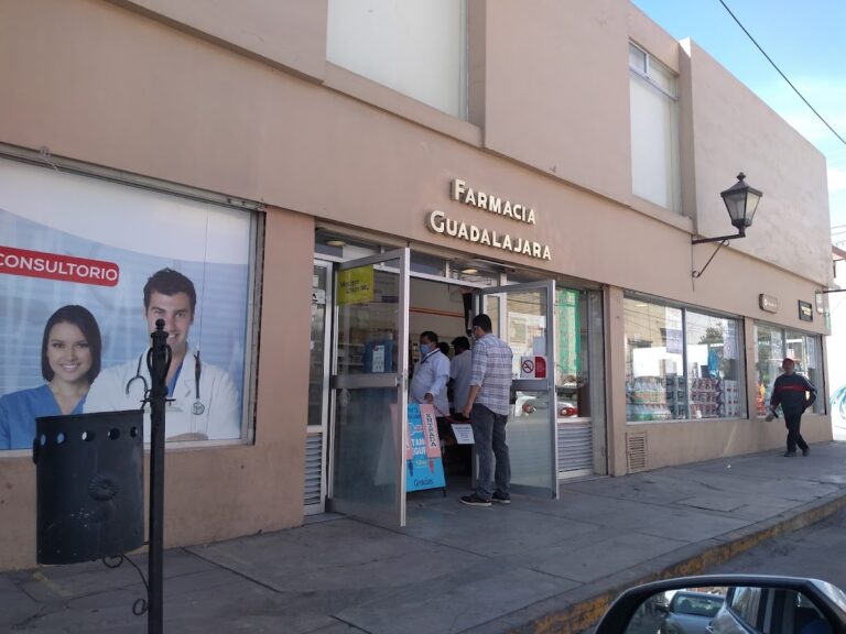 16188 farmacia guadalajara 768x576
