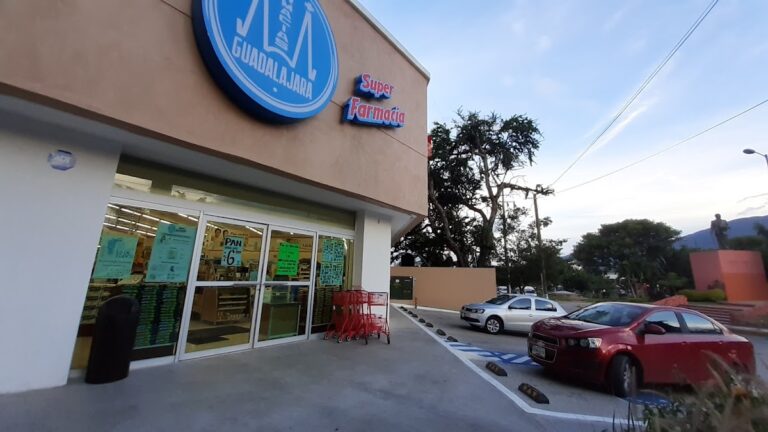 16259 farmacia guadalajara 768x432