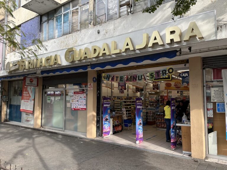 16301 farmacias guadalajara javier mina 768x576