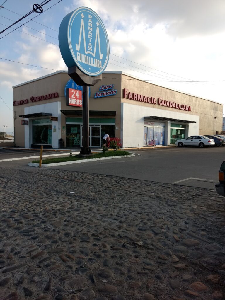 16359 farmacia guadalajara 768x1024
