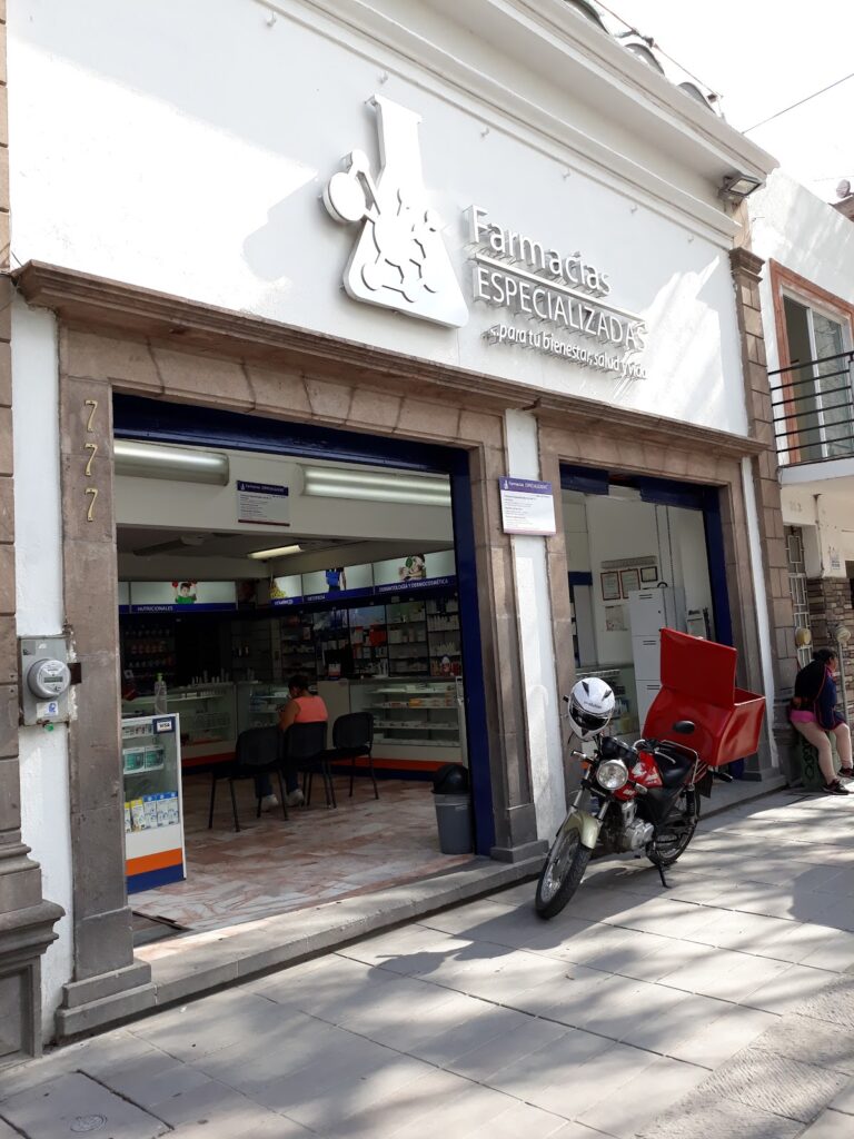 16429 farmacias especializadas 768x1024