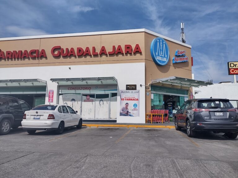16437 farmacia guadalajara 768x575
