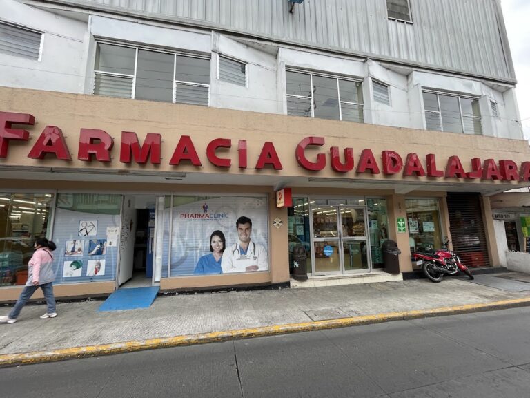 16513 farmacia guadalajara 768x576