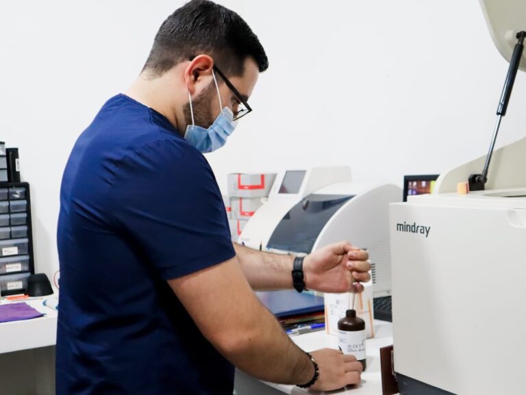 16594 clinica santa rosa 768x577