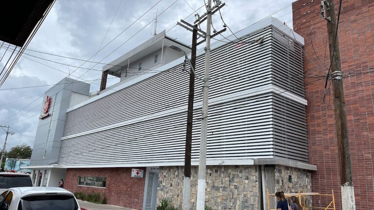 16657 clinica mexico 768x432