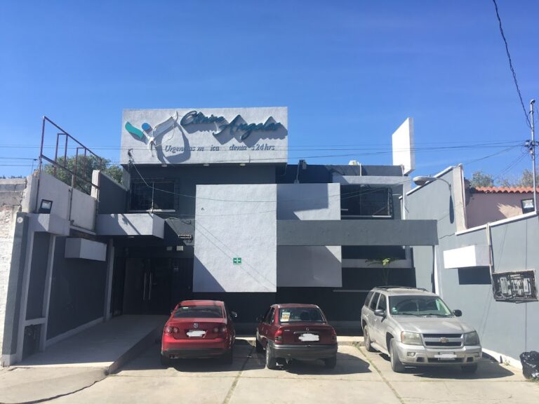 16663 clinica angeles 768x576