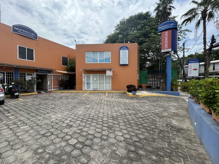 16737 clinica mediciel 768x576