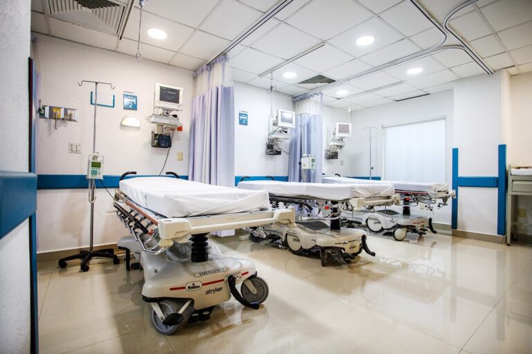 16779 hospital vallarta medical center 768x512