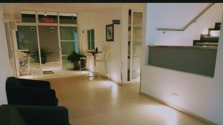 16793 clinica del pilar 768x432