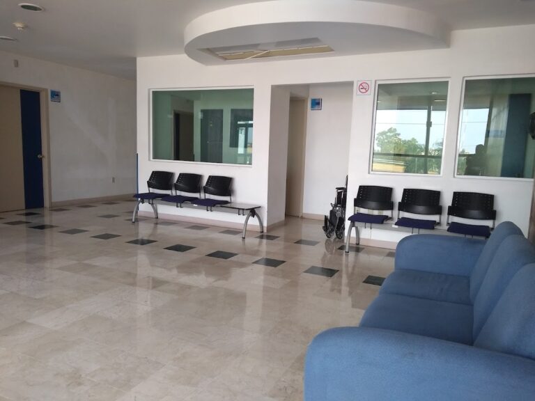 16833 centro medico san diego 768x576